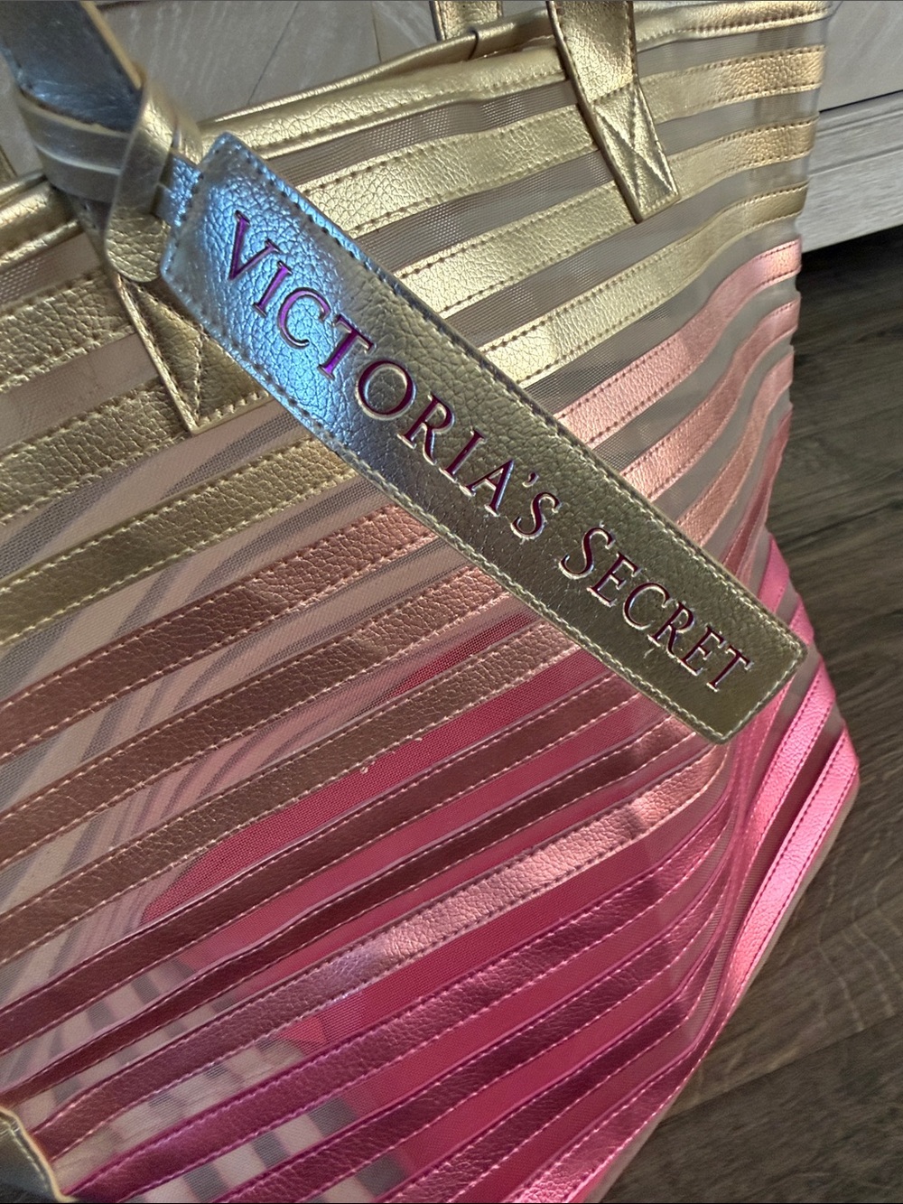 Victoria's Secret Gold to Pink Ombre Striped Tote/Beach Bag - Picture 2 of 5